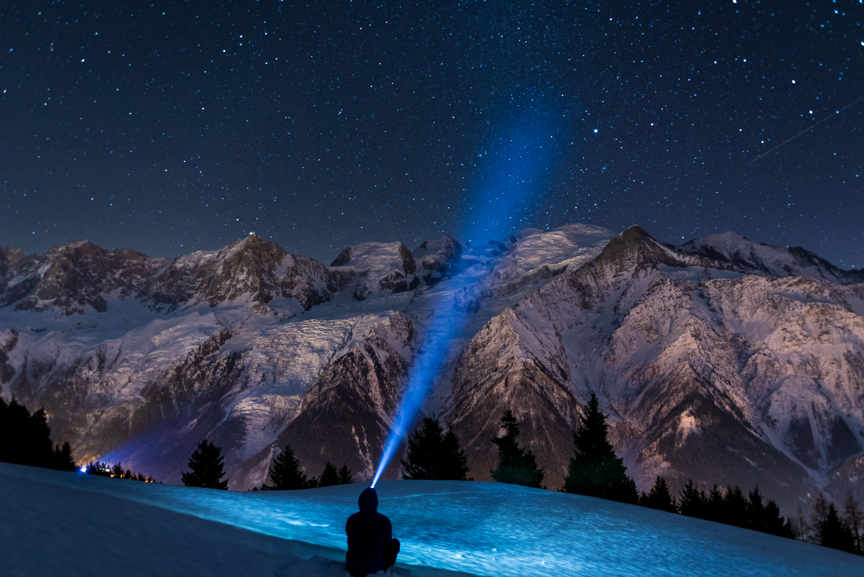 Une nuit face au Mont-Blanc